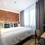 Limehome Leidsekruisstraat Apartmanhotel
