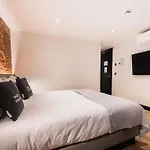 Apartmanhotel Limehome Leidsekruisstraat 3*