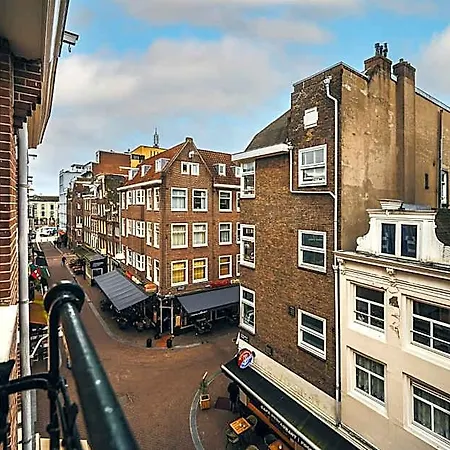 Limehome Leidsekruisstraat Aparthotel 3*