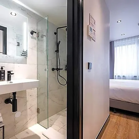 Aparthotel Limehome Leidsekruisstraat 3*