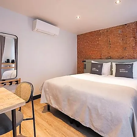 Limehome Leidsekruisstraat Aparthotel