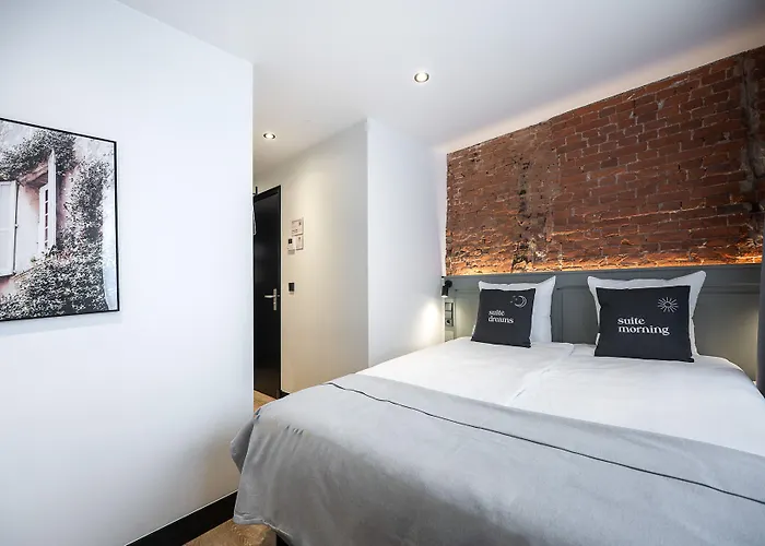 Limehome Leidsekruisstraat