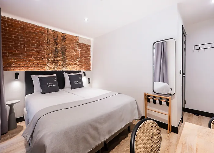 Apartahotel Limehome Leidsekruisstraat 3*