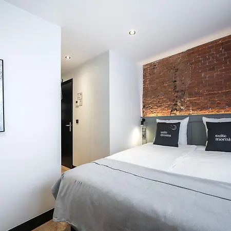 Limehome Leidsekruisstraat